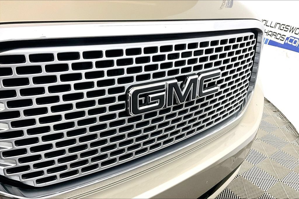 Used 2016 GMC Yukon Denali w/ Open Road Package RWD image 24