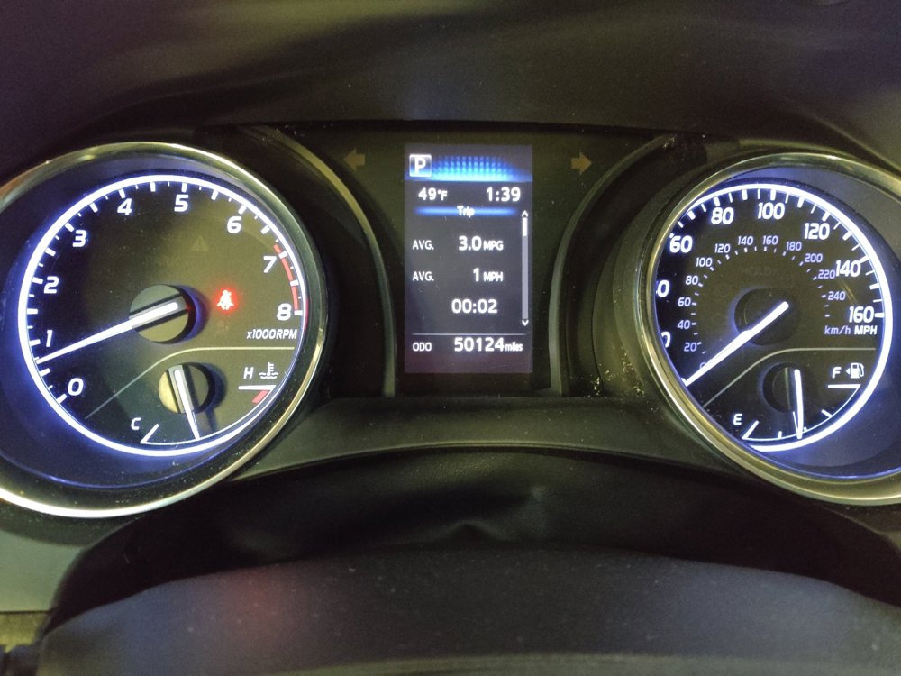 Used 2019 Toyota Camry LE image 23