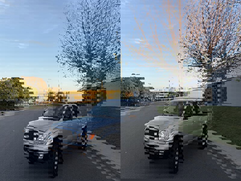 Used 2003 Toyota Tacoma PreRunner image 28