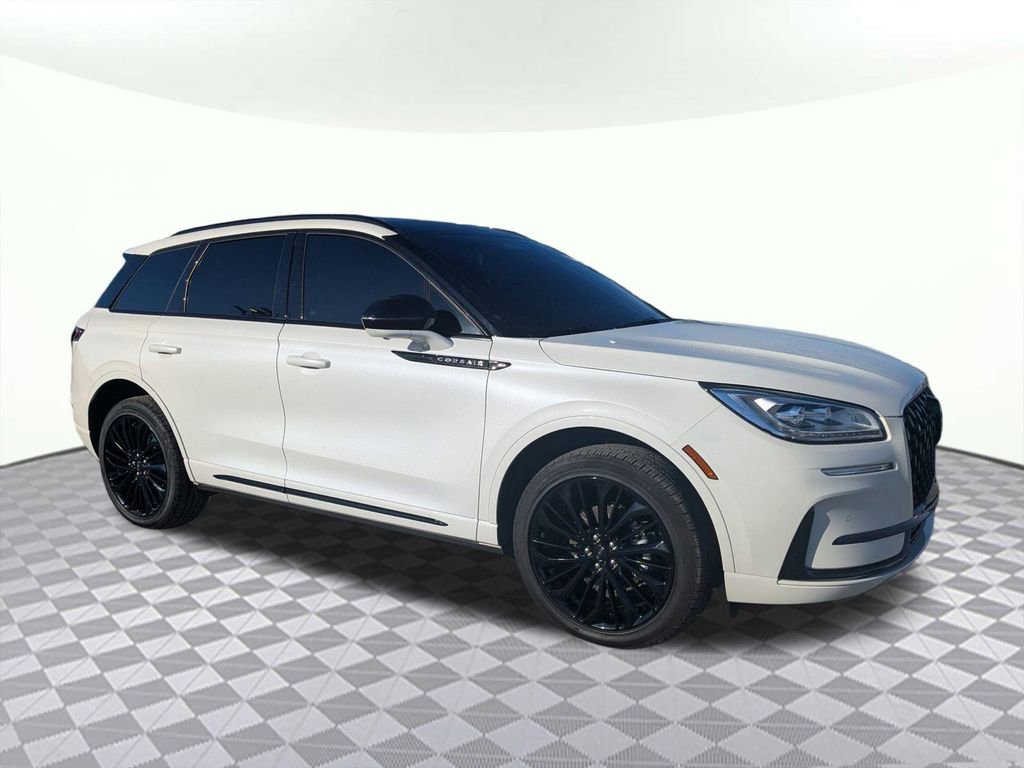 Used 2025 Lincoln Corsair Reserve w/ Jet Appearance Package