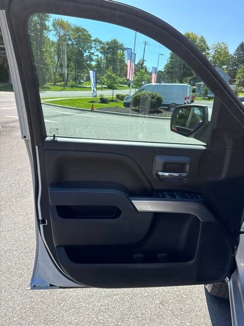 Used 2018 Chevrolet Silverado 1500 LT w/ All Star Edition AWD/4WD image 17