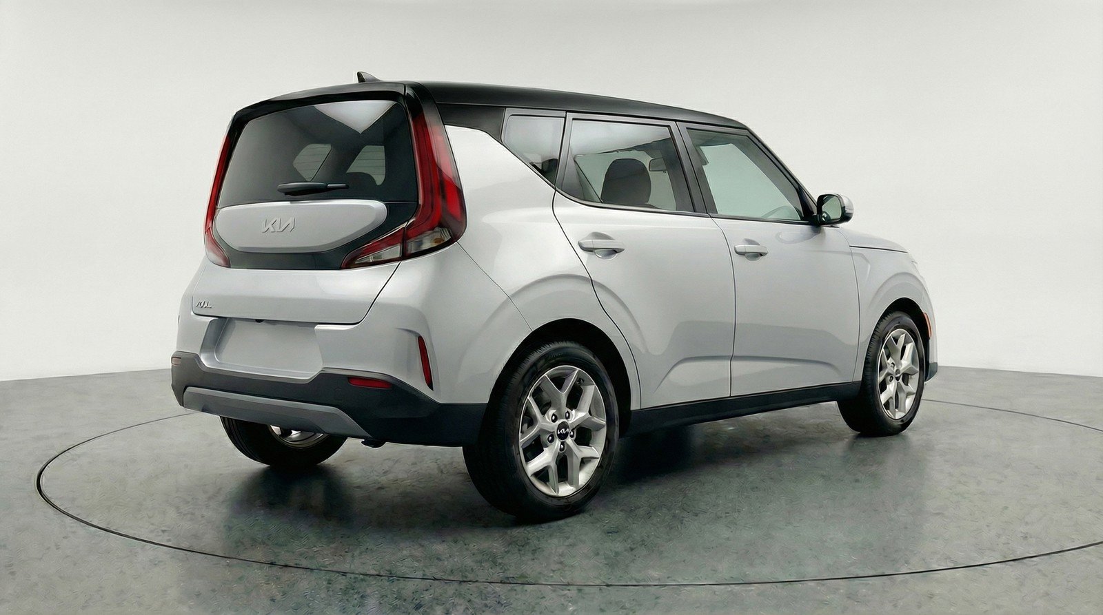 Used 2025 Kia Soul LX w/ LX Technology Package image 9