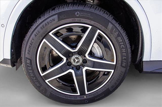 Certified 2026 Mercedes-Benz GLC 300 4MATIC image 9