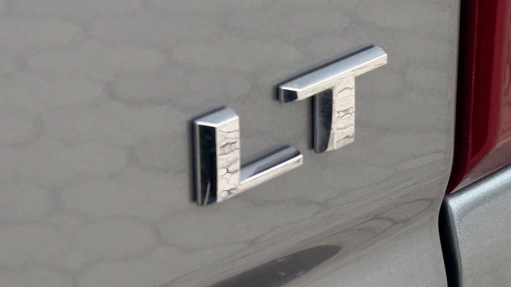 Used 2025 Chevrolet Silverado 1500 LT RWD image 20