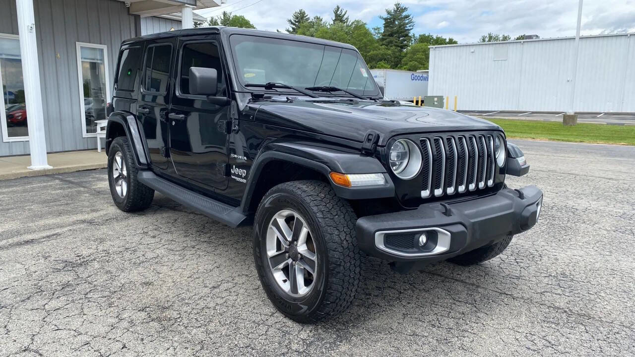 Used 2018 Jeep Wrangler Unlimited Sahara image 9