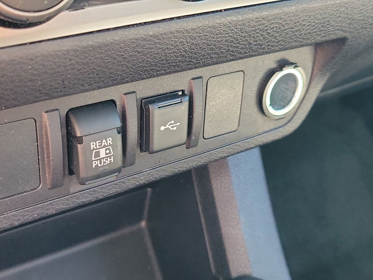 Used 2023 Toyota Tacoma SR5 image 28