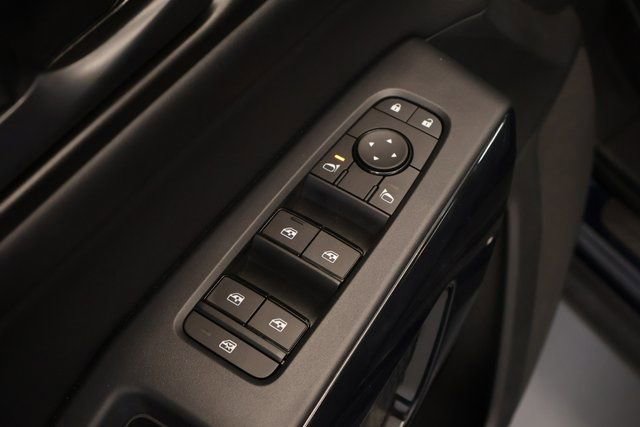 Certified 2025 Nissan Pathfinder SV w/ SV Premium Package image 9