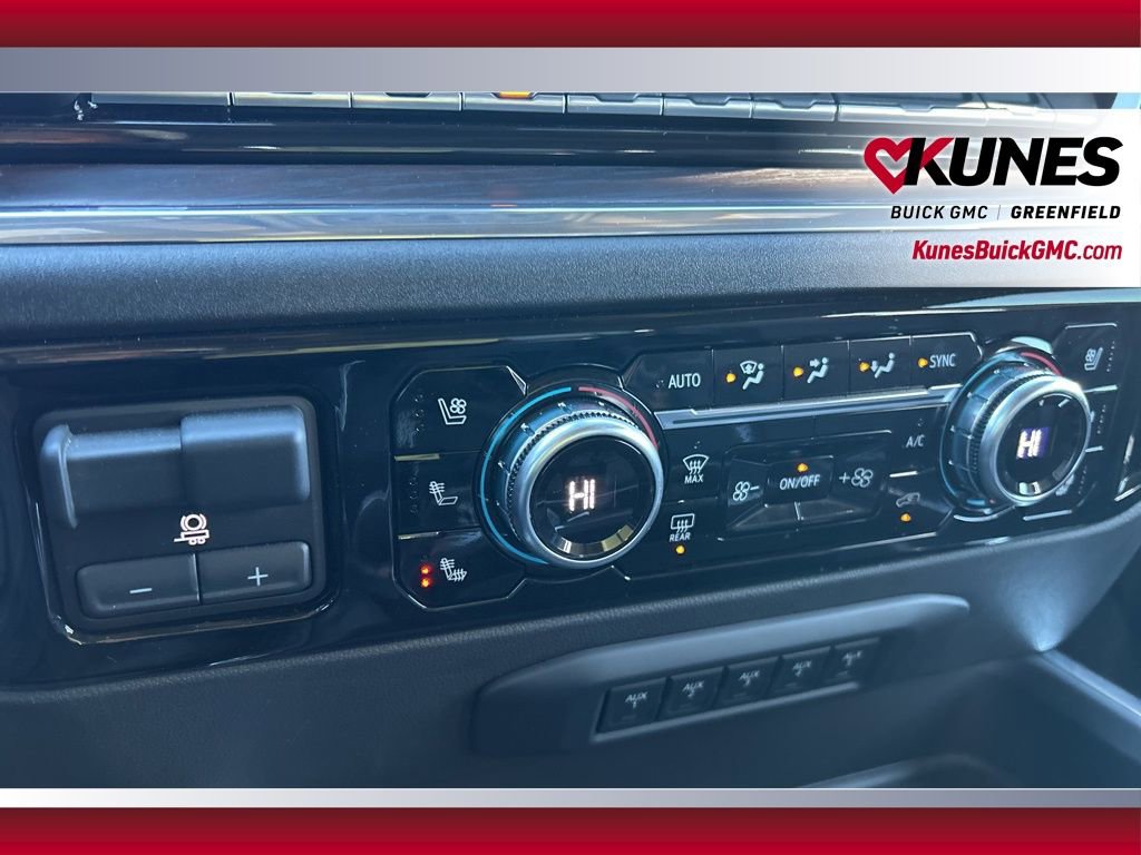 Used 2025 GMC Sierra 2500 SLT w/ SLT Premium Package image 31