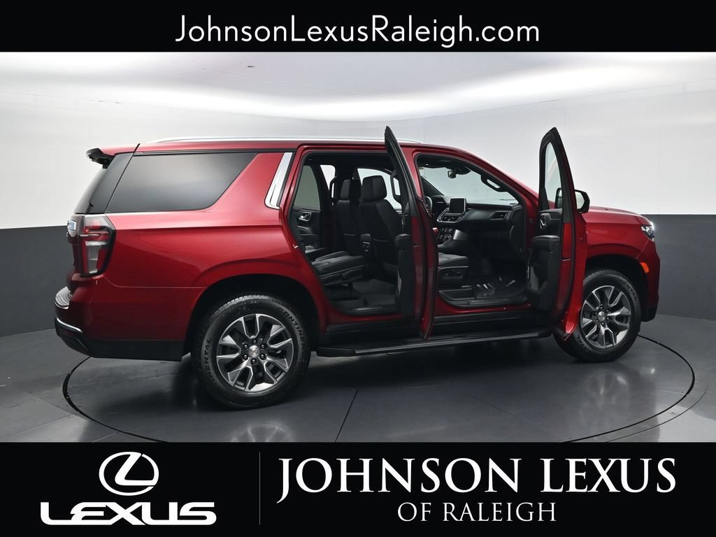 Used 2024 Chevrolet Tahoe LT w/ LT Signature Package AWD/4WD image 32