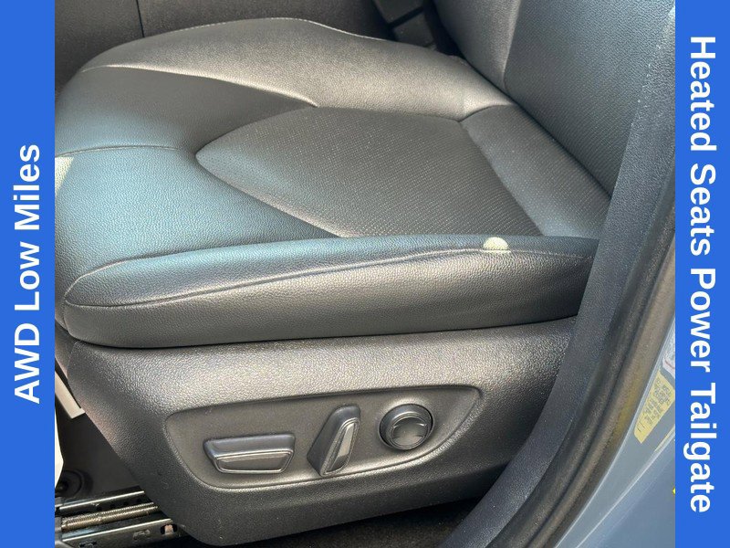 Used 2024 Toyota Grand Highlander AWD image 28