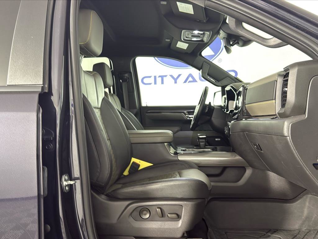Used 2024 Chevrolet Silverado 1500 ZR2 image 13