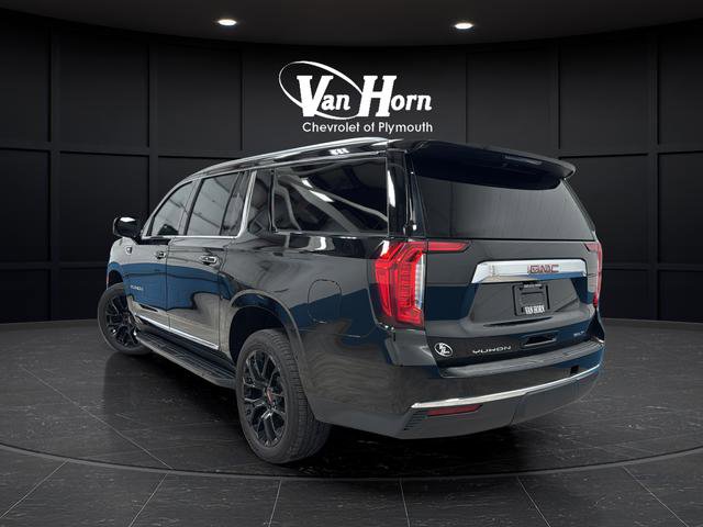 Used 2023 GMC Yukon XL SLT w/ SLT Premium Package AWD/4WD image 5