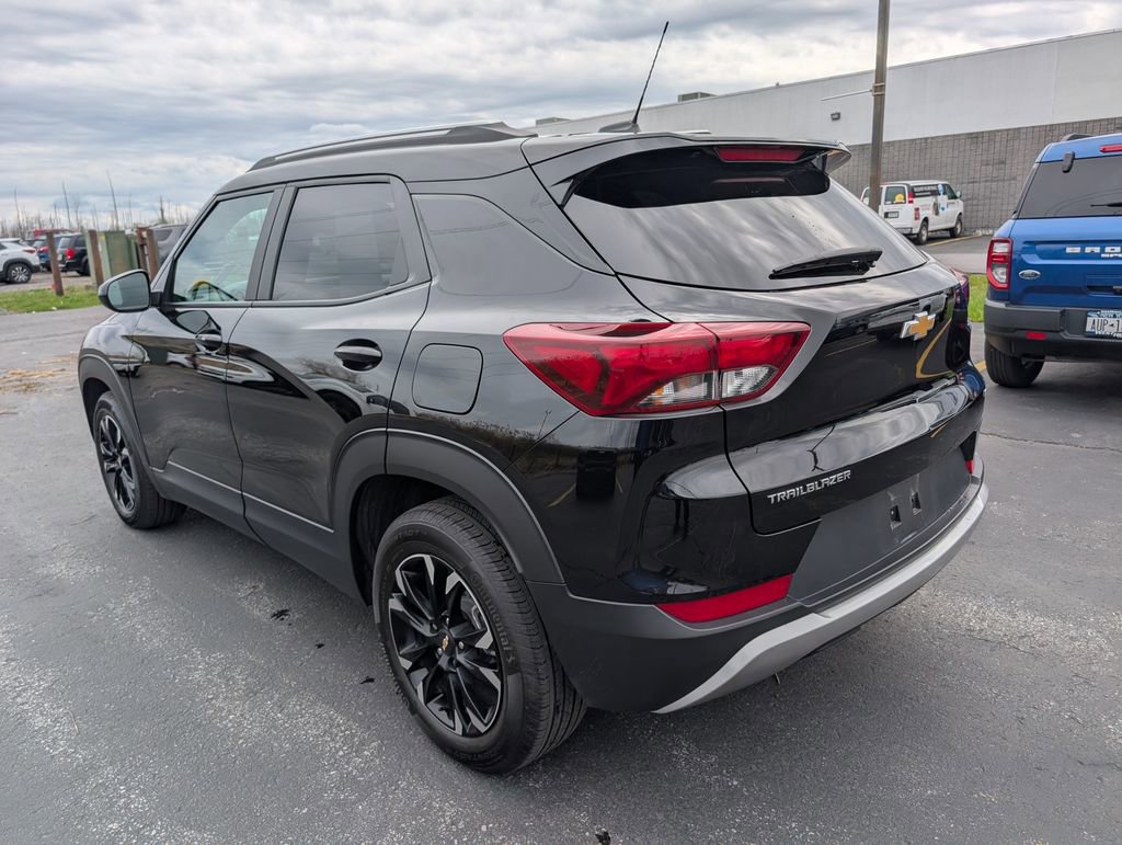 Used 2023 Chevrolet TrailBlazer LT w/ Convenience Package image 6