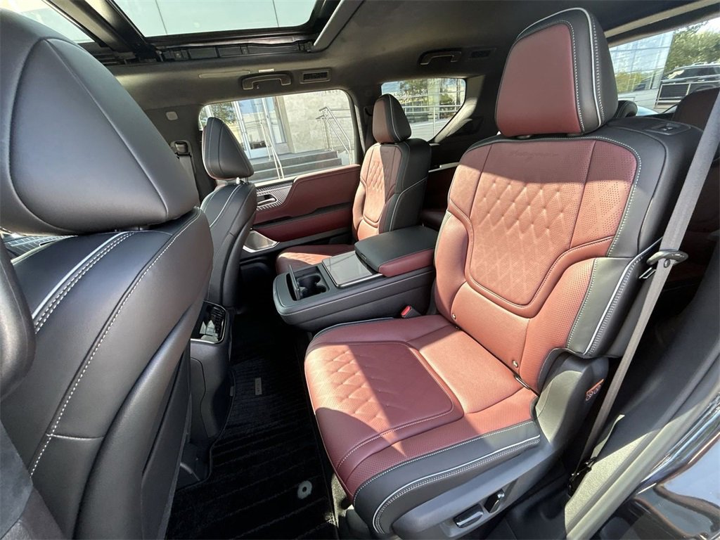 New 2026 INFINITI QX80 Autograph image 13