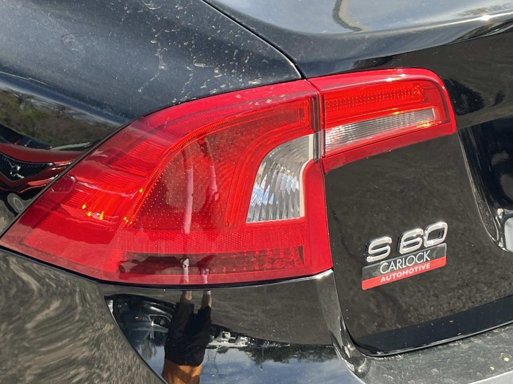 Used 2012 Volvo S60 T5 w/ Climate Pkg image 10