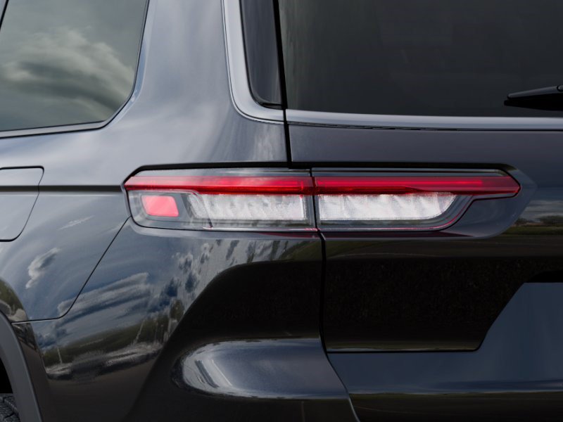 New 2026 Jeep Grand Cherokee L Limited w/ Limited Altitude Package RWD image 10