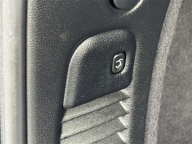 Used 2024 Dodge Durango GT image 9