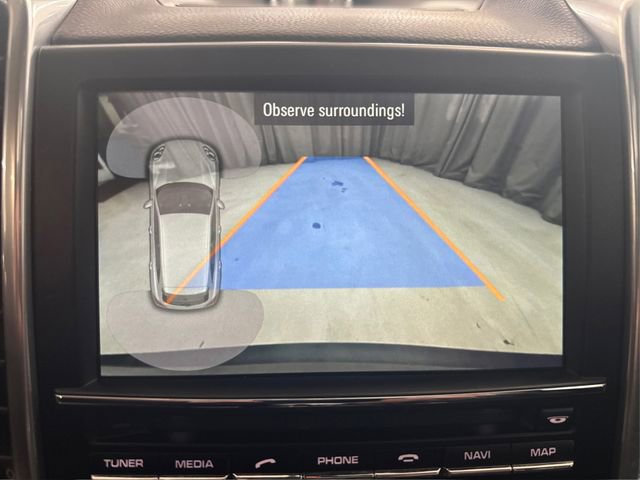 Used 2016 Porsche Cayenne image 31