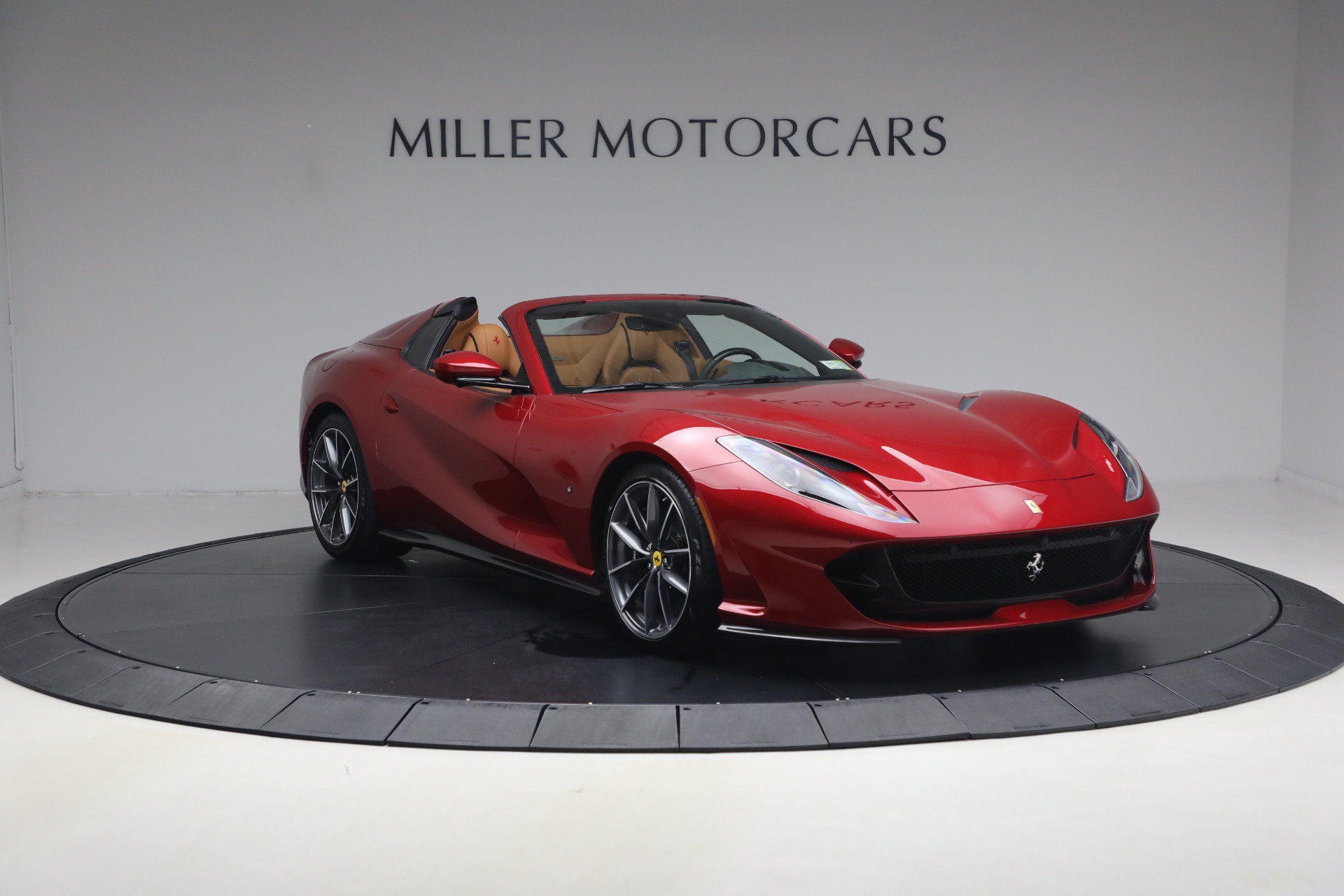 Certified 2023 Ferrari 812 GTS RWD image 11