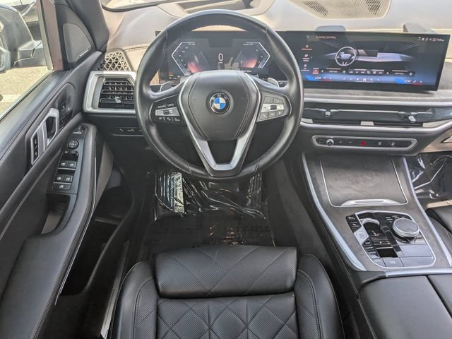 Used 2025 BMW X5 xDrive40i AWD/4WD image 17