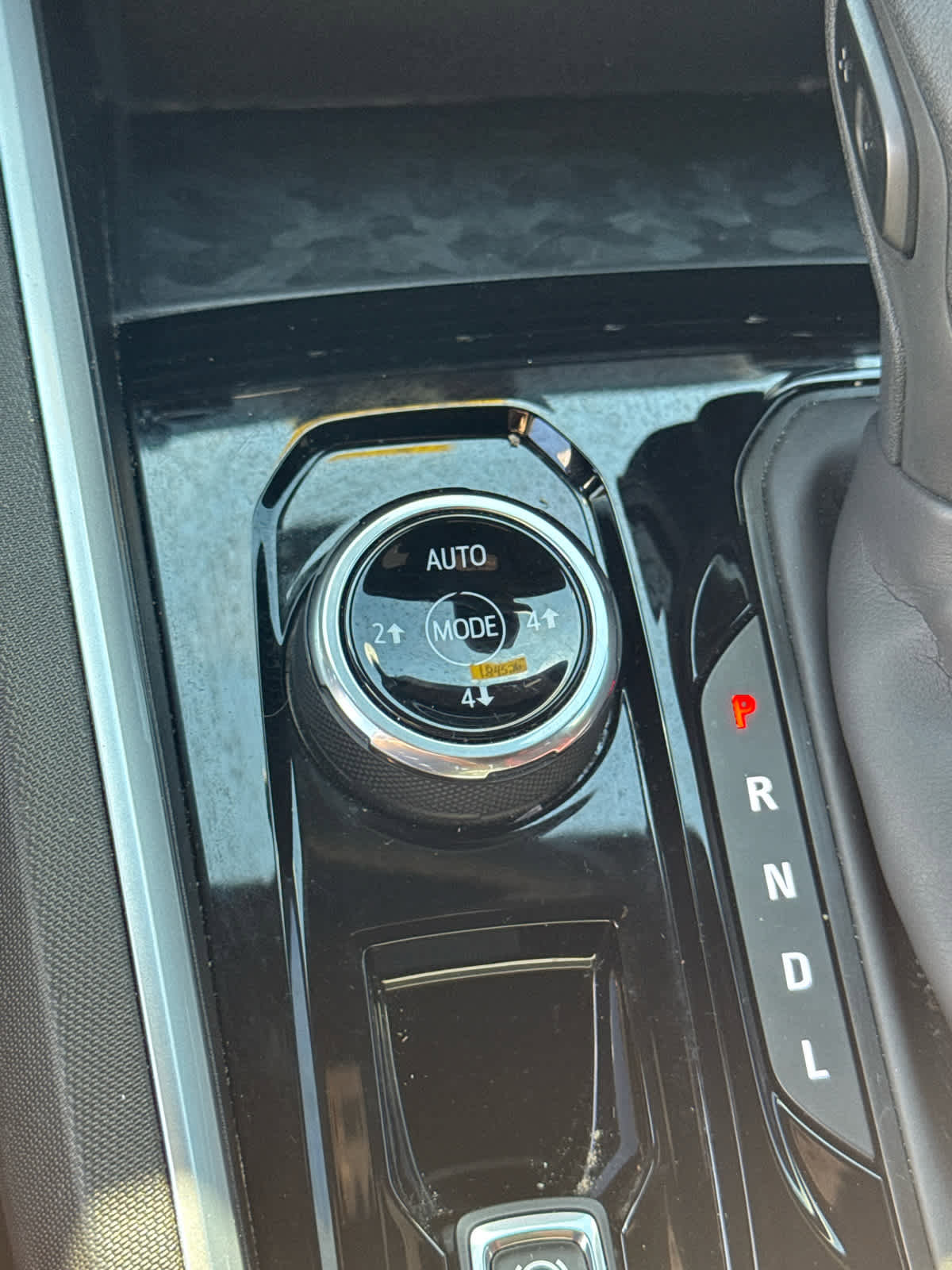 Used 2024 Chevrolet Colorado Trail Boss w/ Technology Package image 22