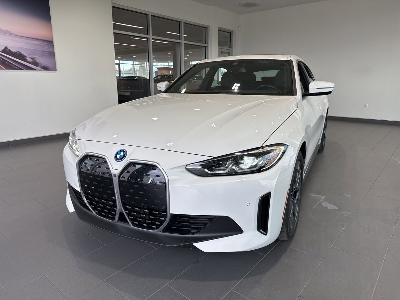 Certified 2024 BMW i4 xDrive40i w/ Premium Package image 3