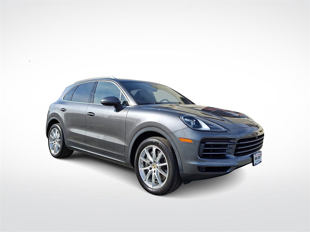 Used 2023 Porsche Cayenne Platinum Edition image 1