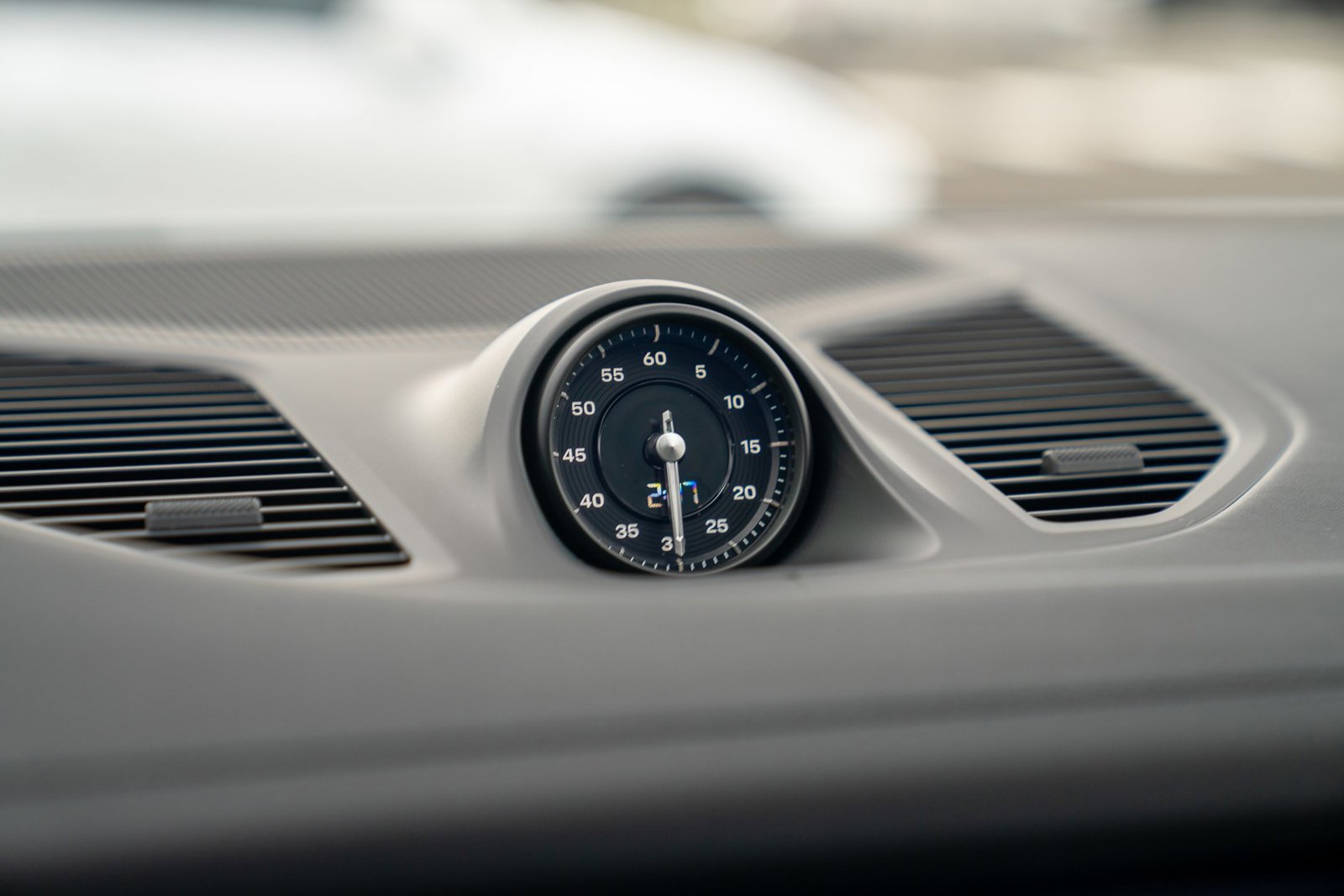 New 2026 Porsche Cayenne S image 17