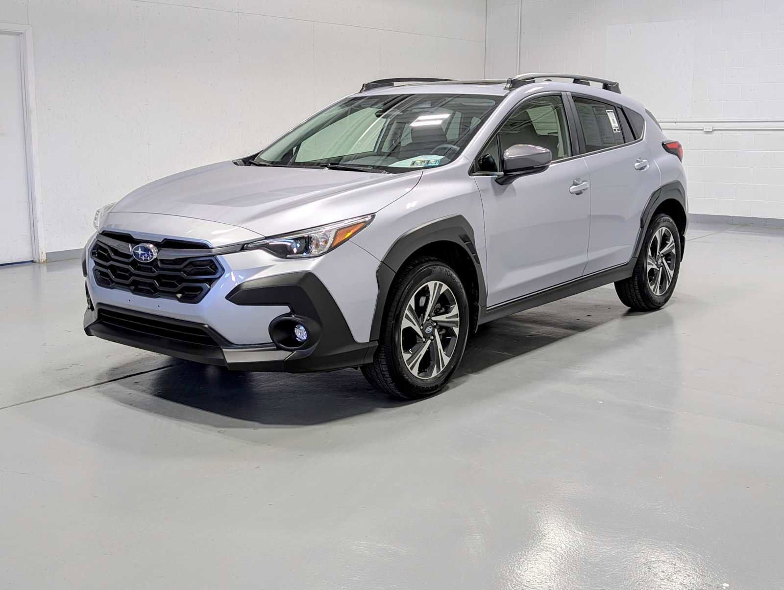 Used 2024 Subaru Crosstrek 2.0i Premium AWD/4WD image 1