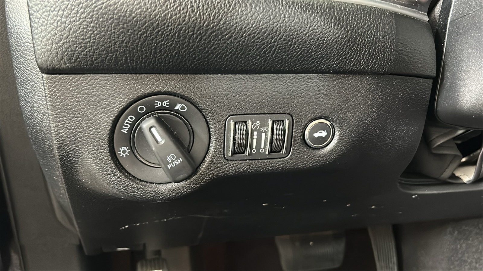 Used 2019 Dodge Challenger GT w/ Driver Convenience Group AWD/4WD image 24