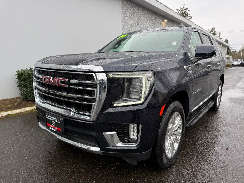 Used 2024 GMC Yukon SLT image 3