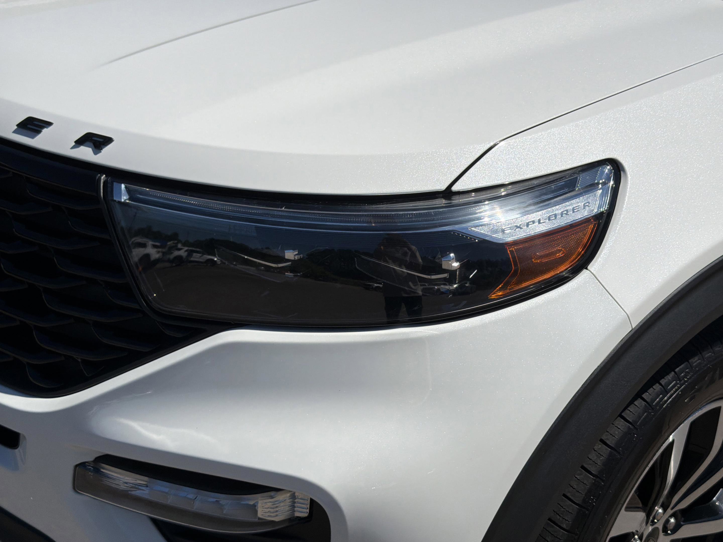 Used 2022 Ford Explorer ST-Line w/ Class IV Trailer Tow Package image 24