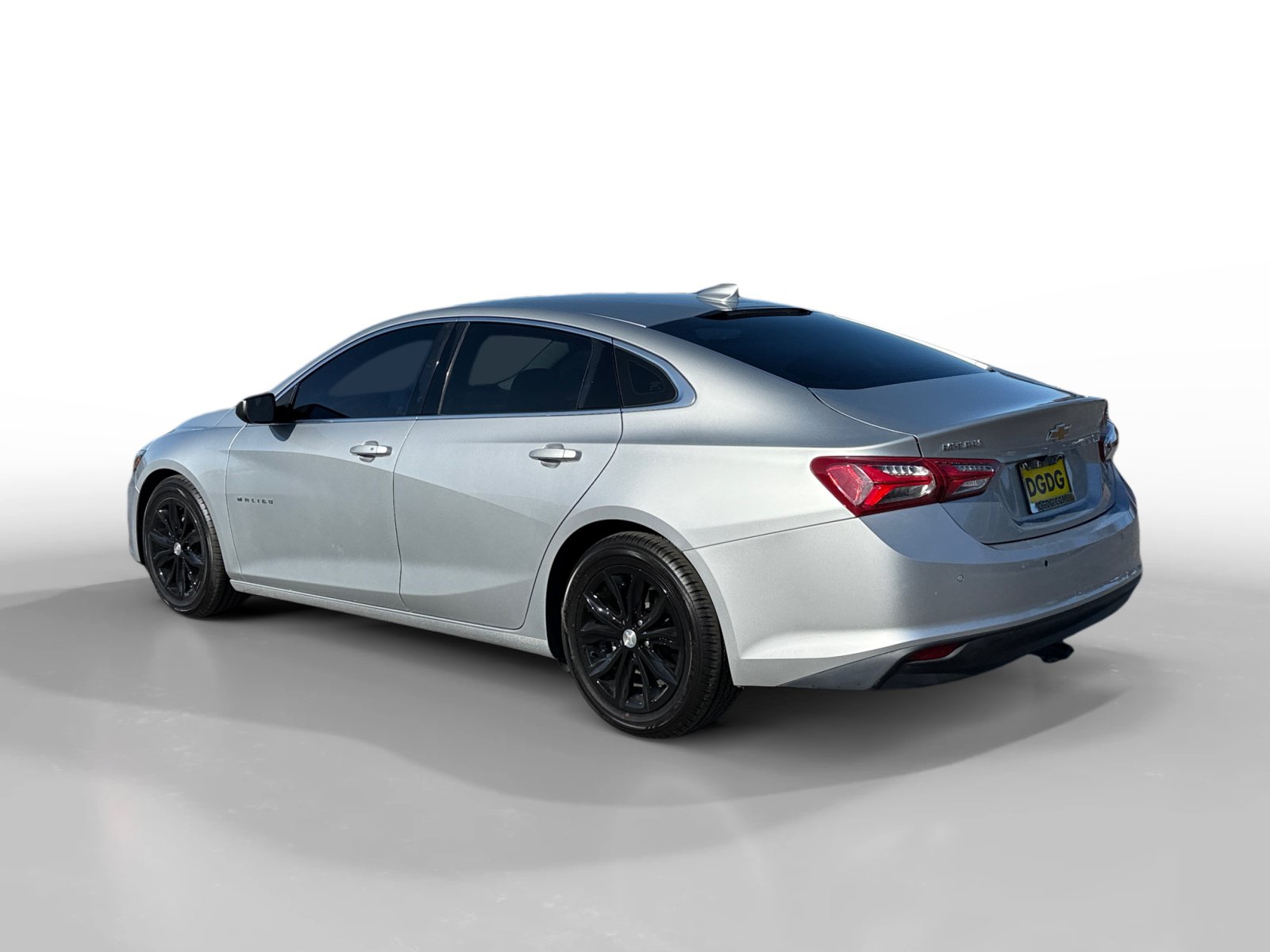 Used 2019 Chevrolet Malibu Hybrid FWD image 3