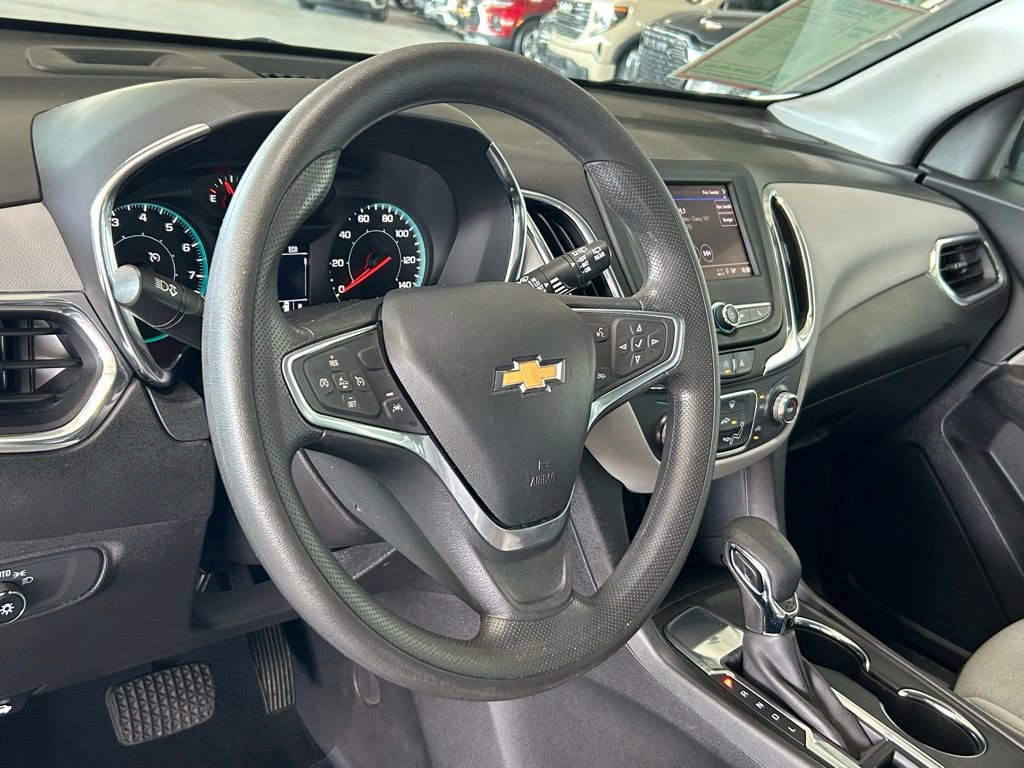 Used 2022 Chevrolet Equinox LS image 37