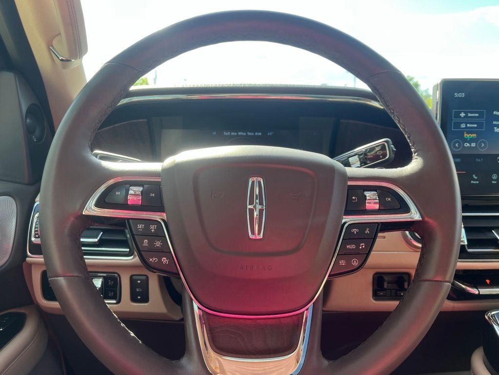 Certified 2024 Lincoln Navigator L Reserve AWD/4WD image 27