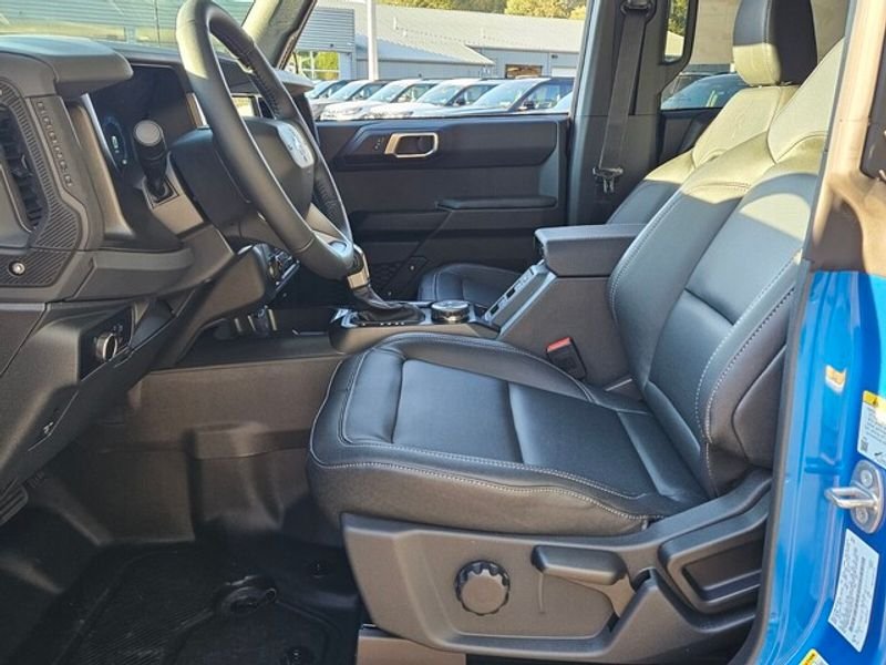 New 2025 Ford Bronco Big Bend AWD/4WD image 6