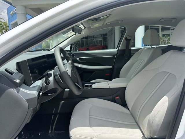 Used 2025 Hyundai Sonata SEL FWD image 23