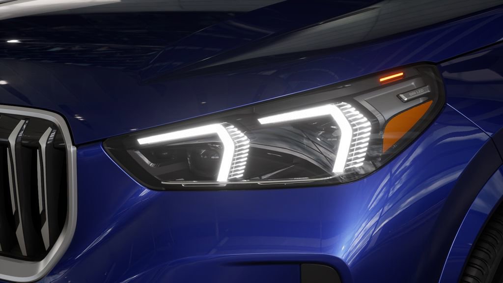 Used 2025 BMW X1 xDrive28i w/ M Sport Package AWD/4WD image 30