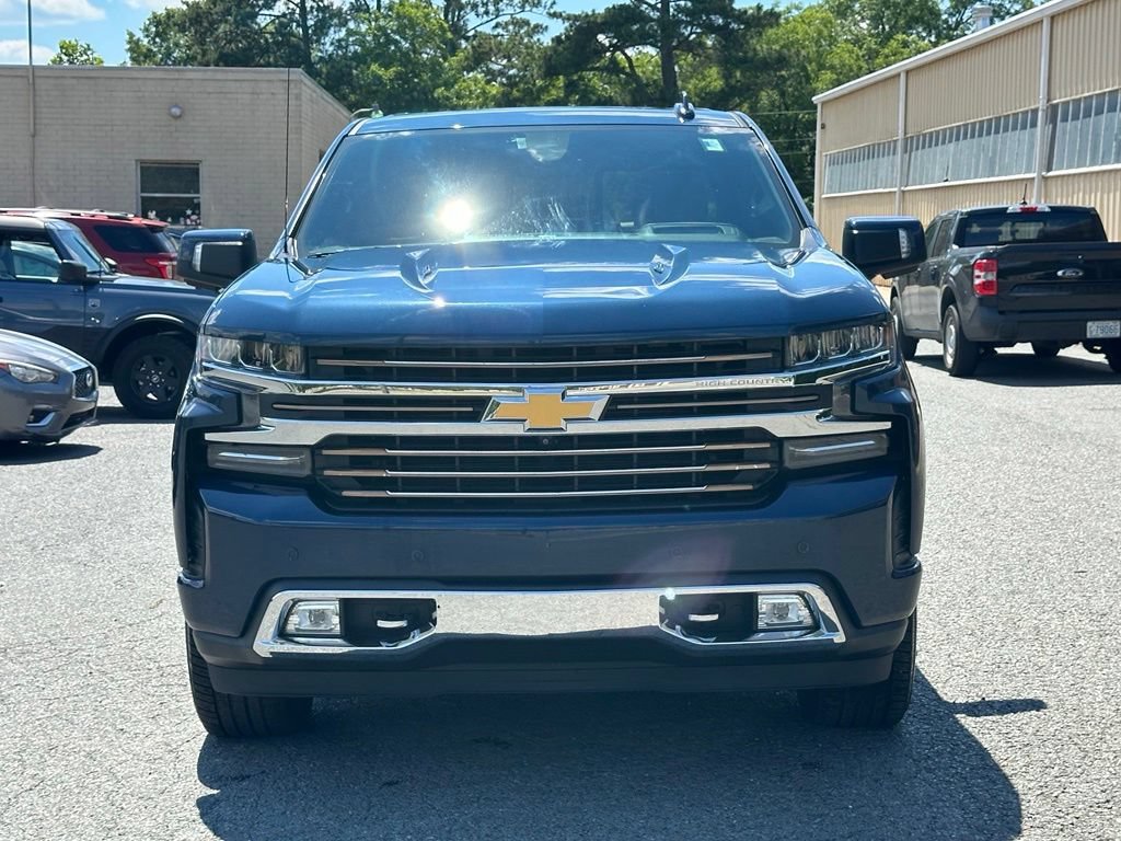 Used 2019 Chevrolet Silverado 1500 High Country w/ Technology Package AWD/4WD image 14