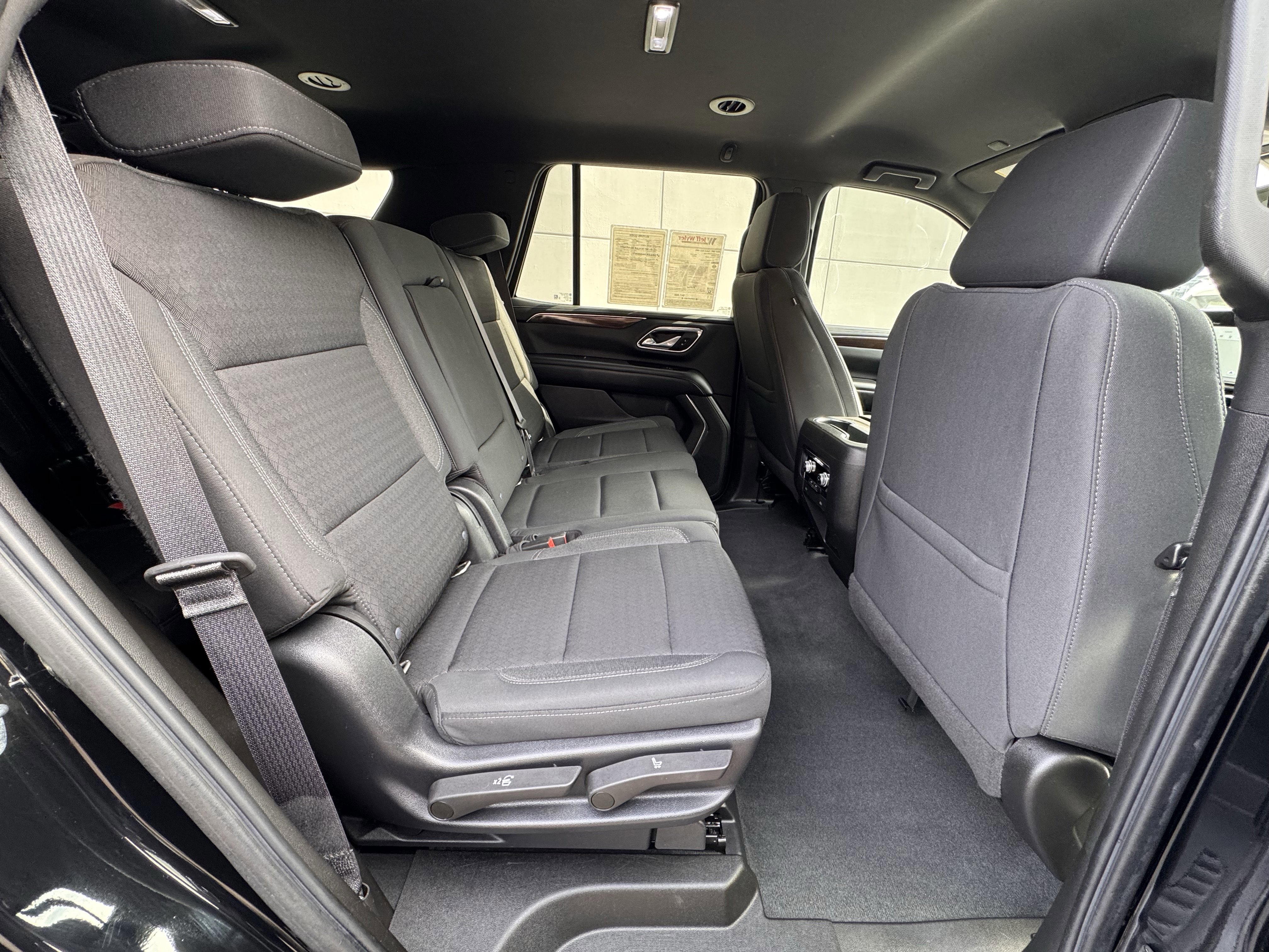 Used 2022 GMC Yukon SLE w/ Max Trailering Package image 26