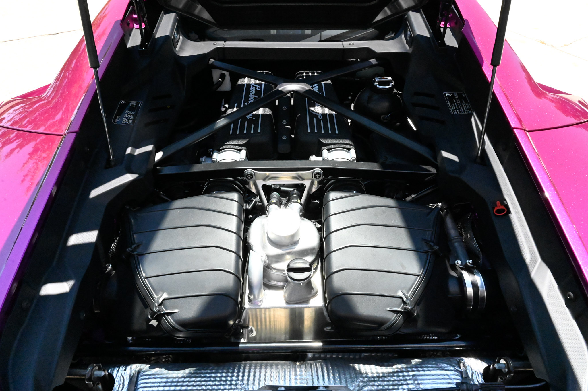 Used 2024 Lamborghini Huracan Tecnica RWD image 34