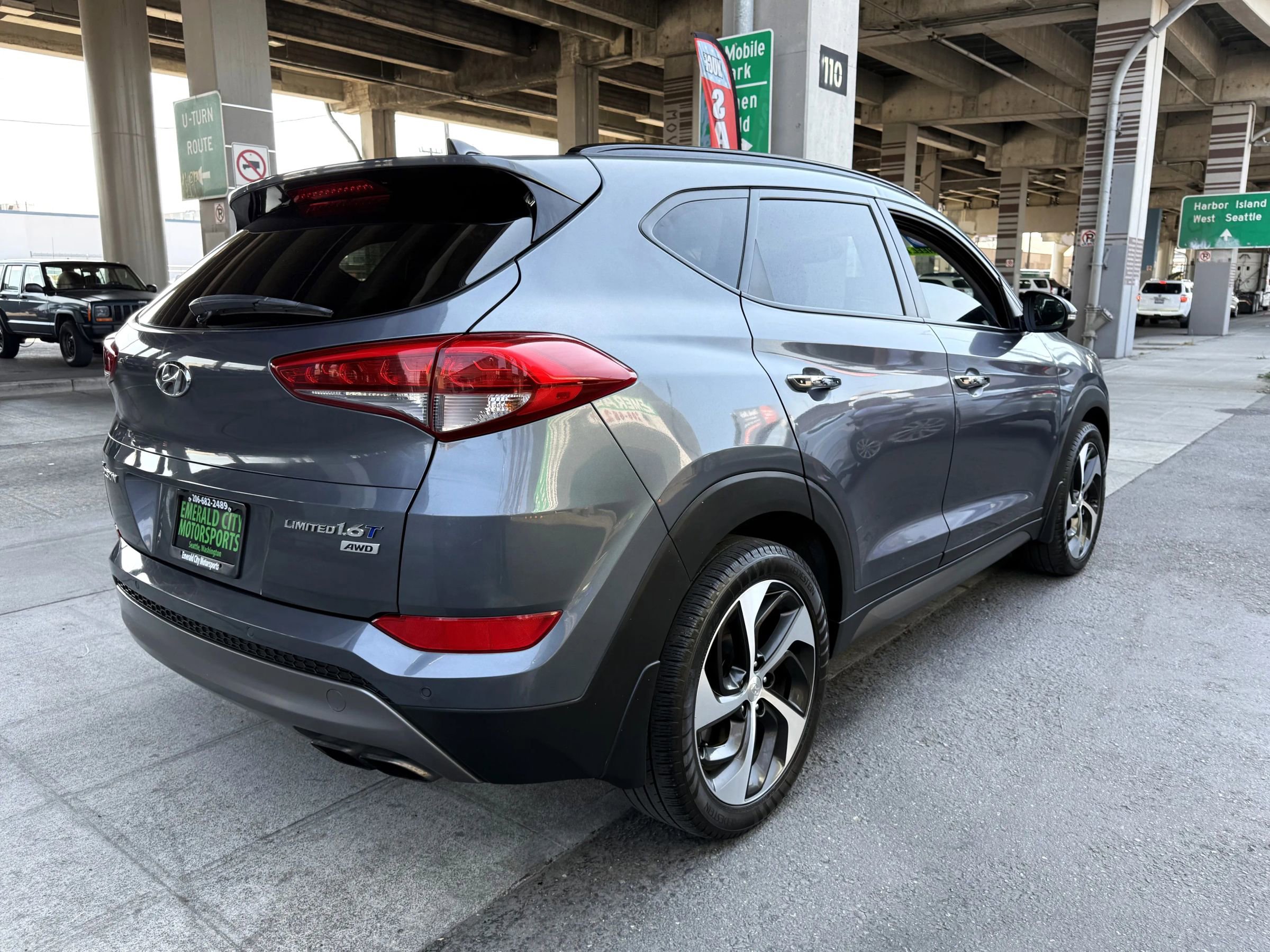 Used 2016 Hyundai Tucson Limited w/ Option Group 03 image 5
