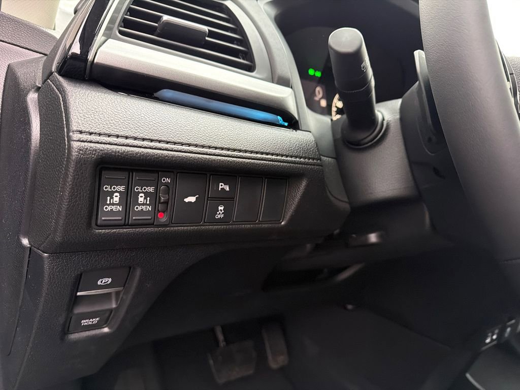 New 2026 Honda Odyssey Touring image 38
