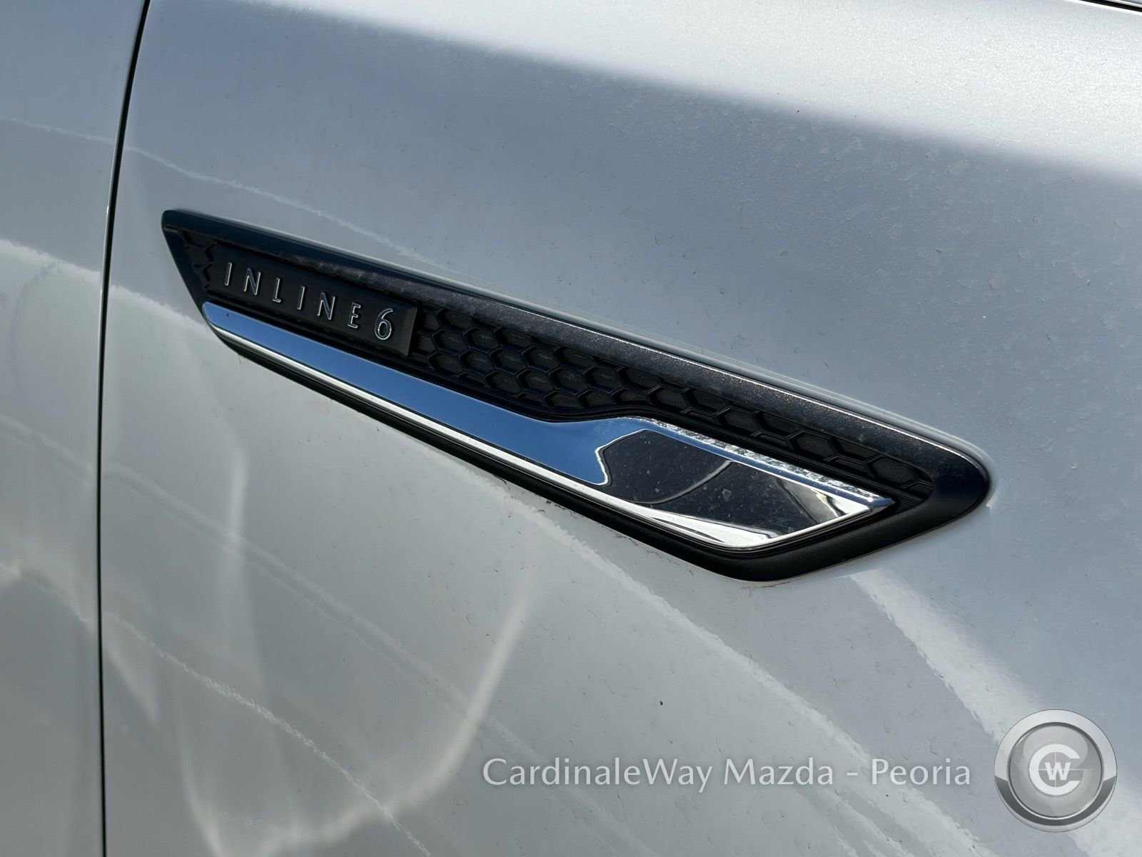 Used 2025 MAZDA CX-90 3.3 Turbo w/ Select Package image 9