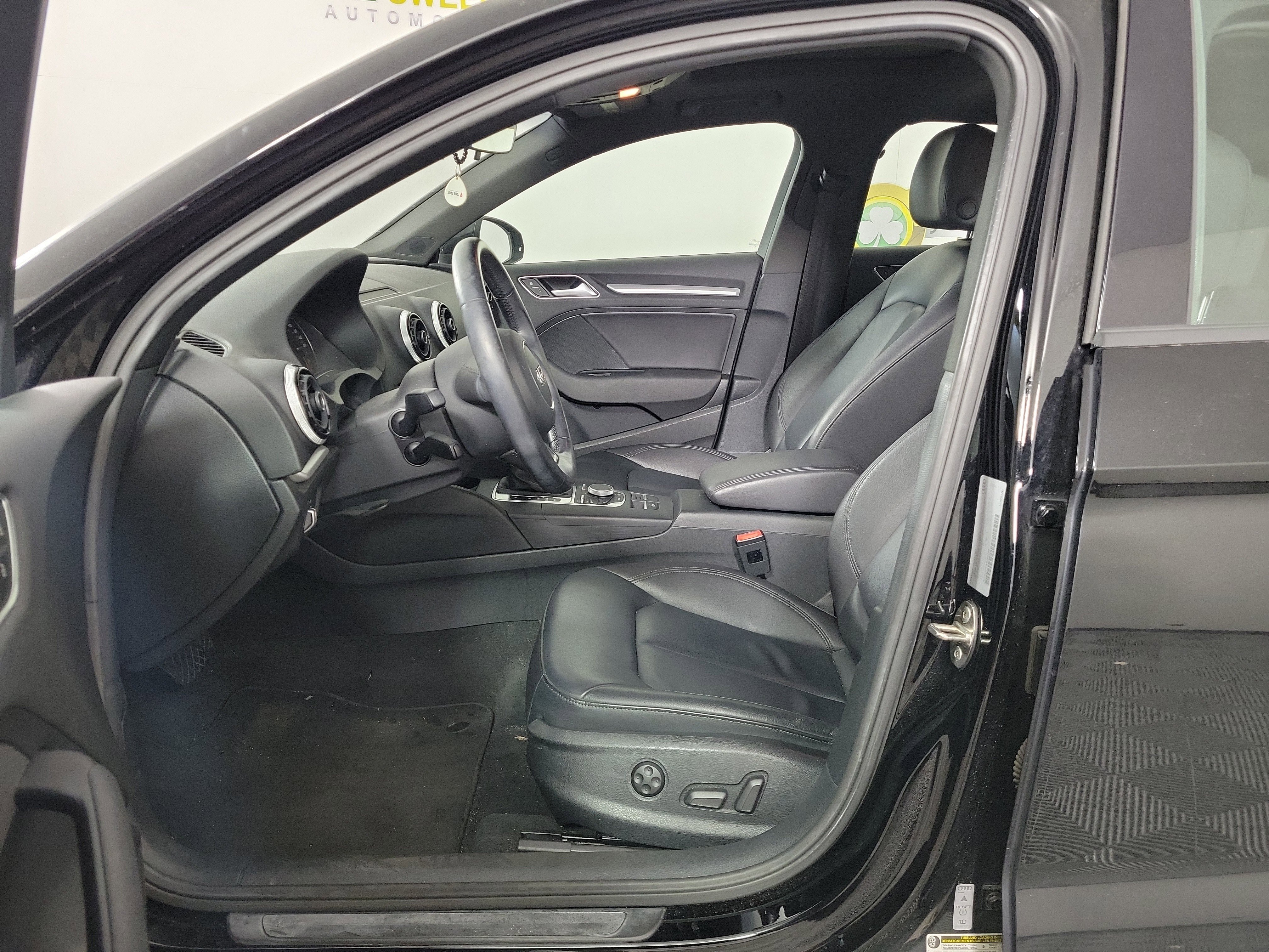 Used 2016 Audi A3 1.8T Premium FWD image 5