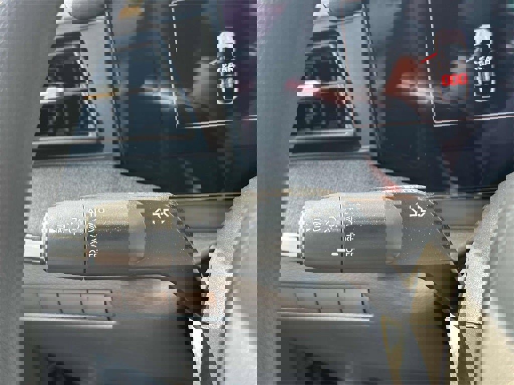 New 2026 Nissan Kicks SV w/ SV Premium Package image 25