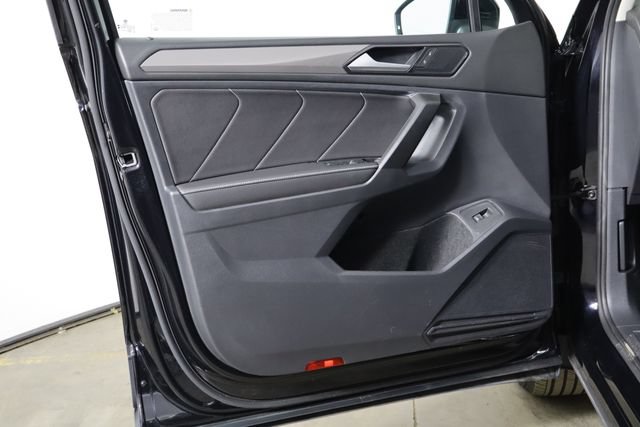 Used 2023 Volkswagen Tiguan SE FWD image 20