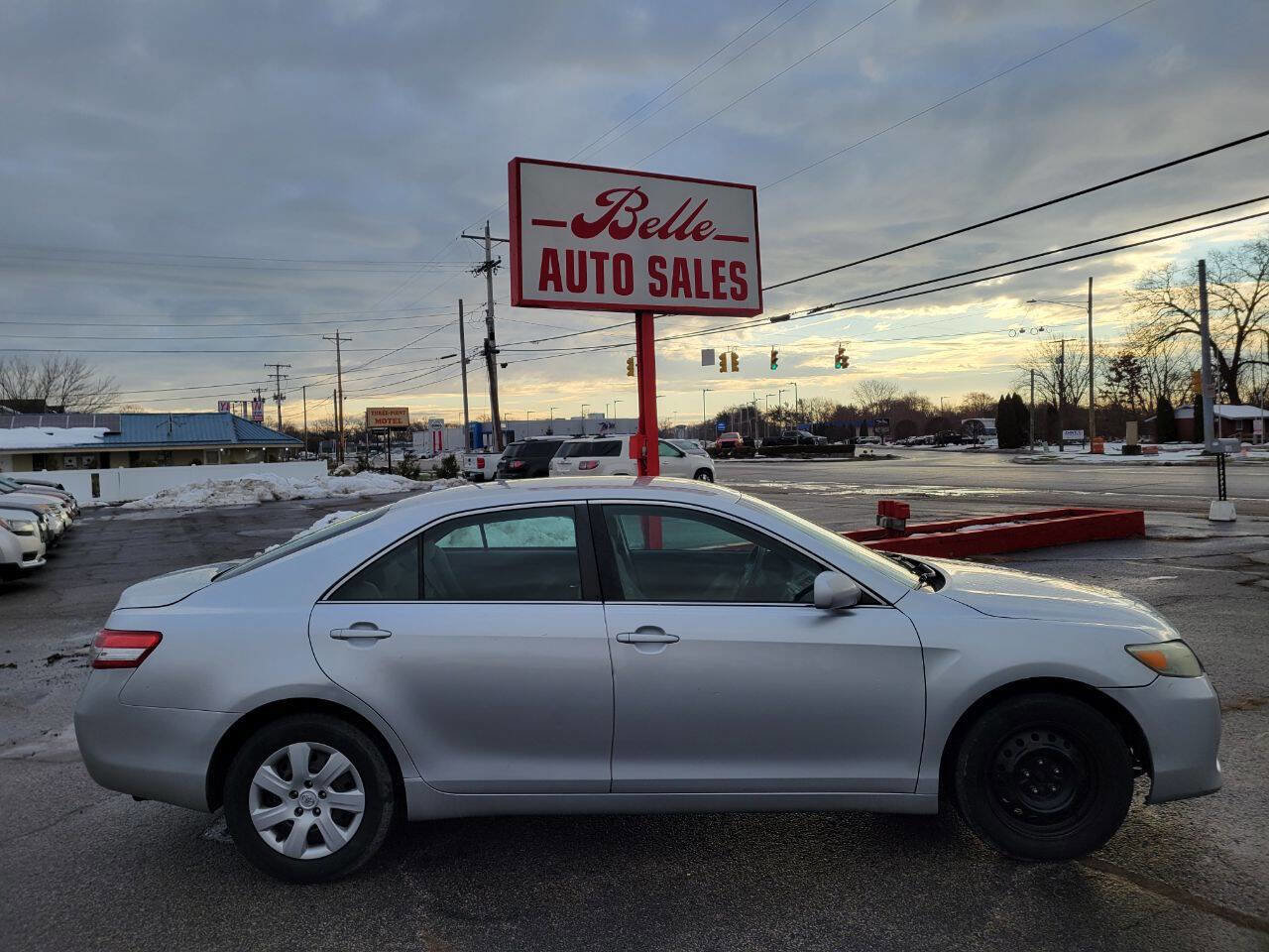 Used 2011 Toyota Camry image 5