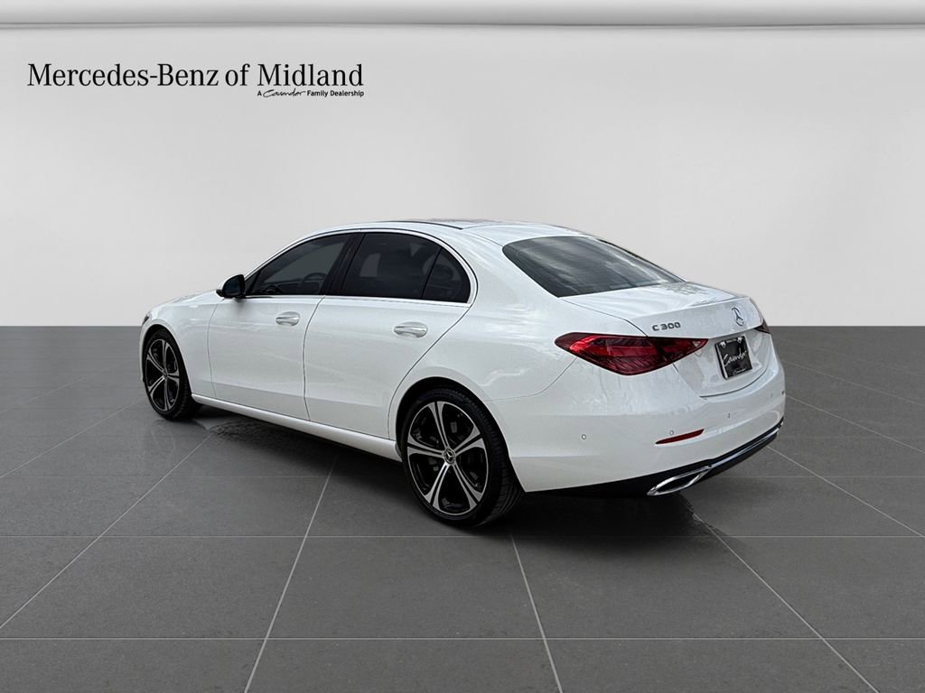 Used 2025 Mercedes-Benz C 300 Sedan image 5