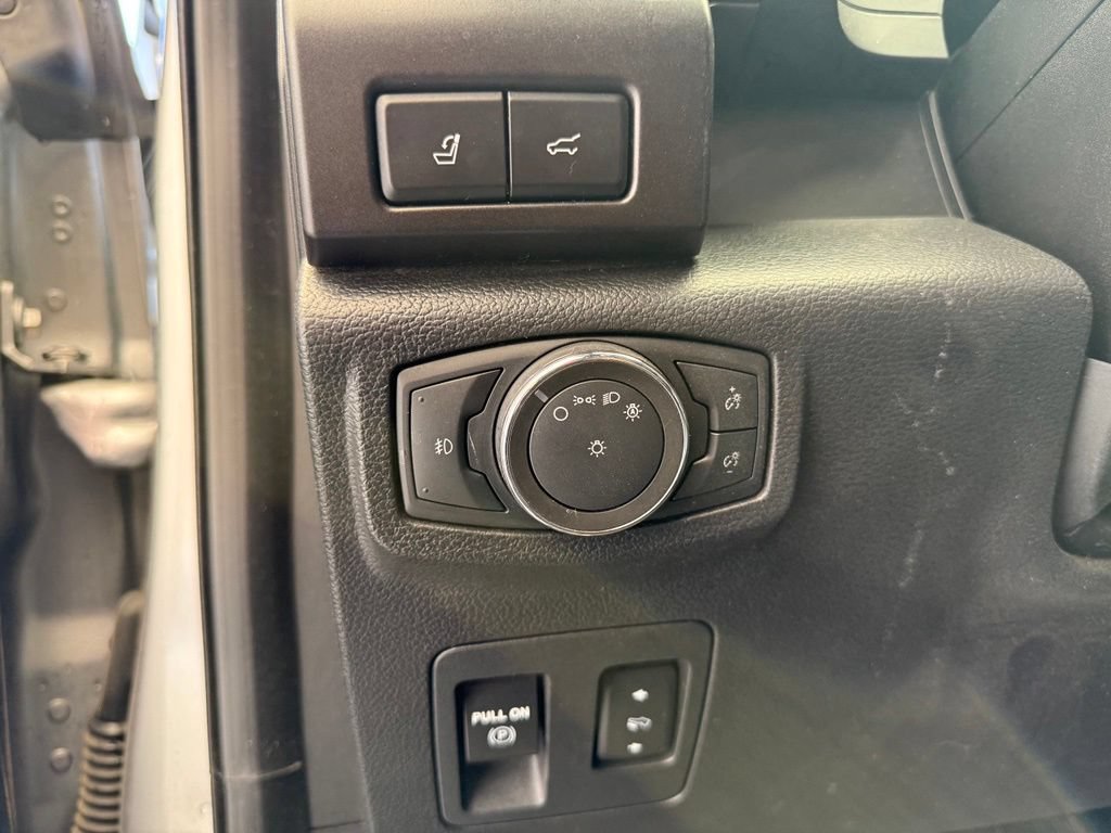 Used 2020 Ford Expedition Max Limited w/ Equipment Group 301A AWD/4WD image 19